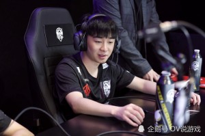 牛八体育入口- 德甲半程最佳阵容争议声四起  
